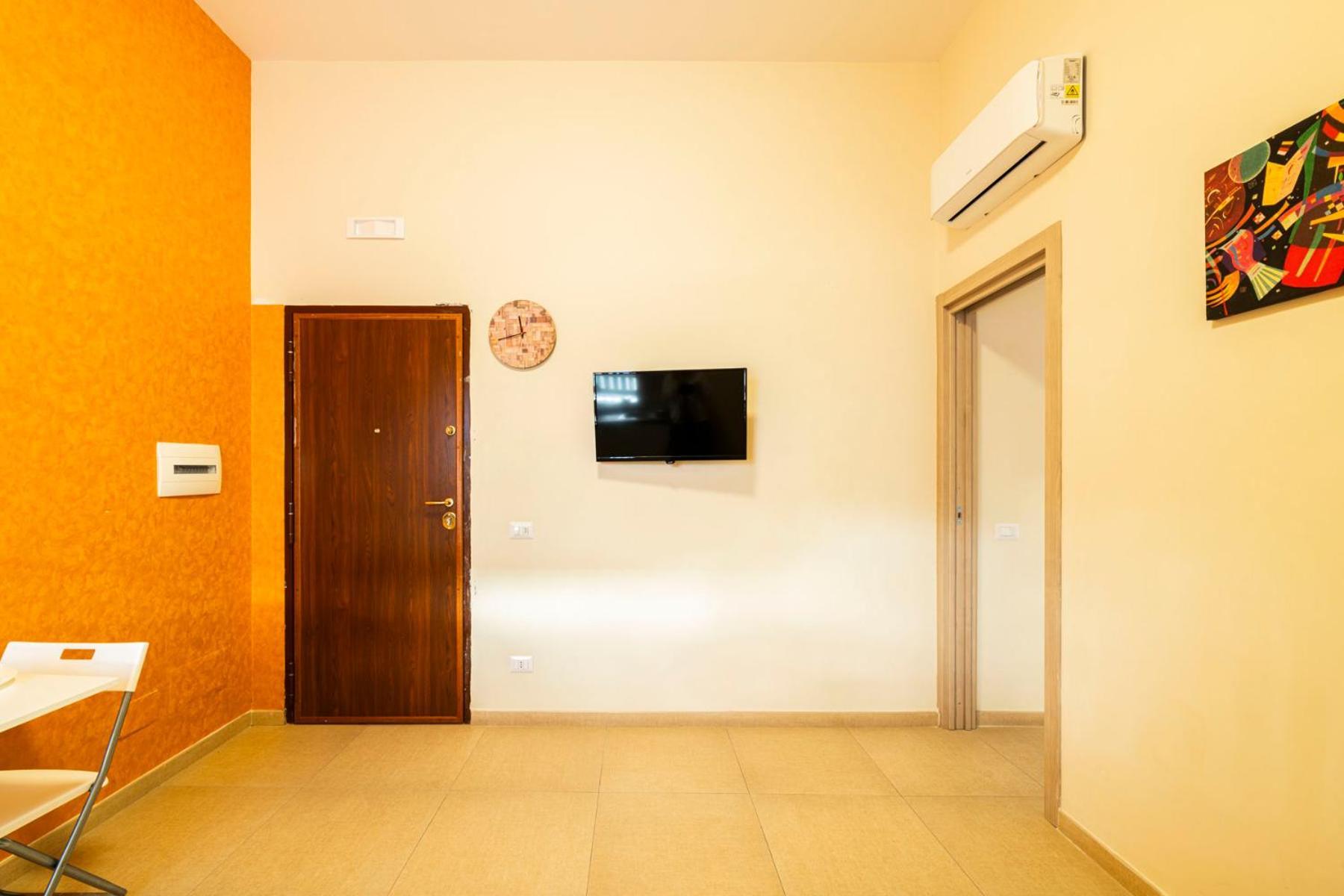 Corso 138 - Sleep & Fly - By Domusextra Bed & Breakfast Naples