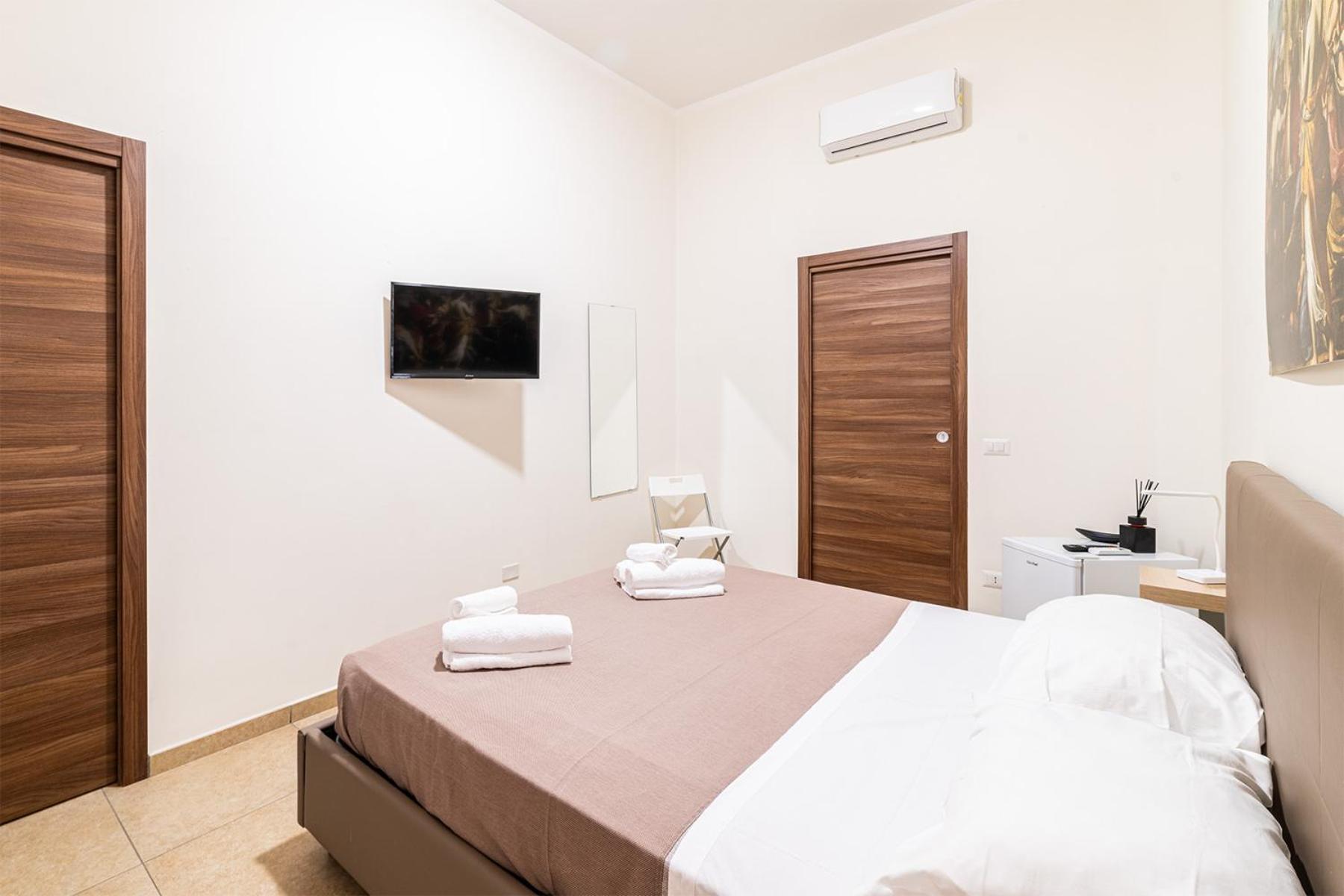 Corso 138 - Sleep & Fly - By Domusextra Bed & Breakfast